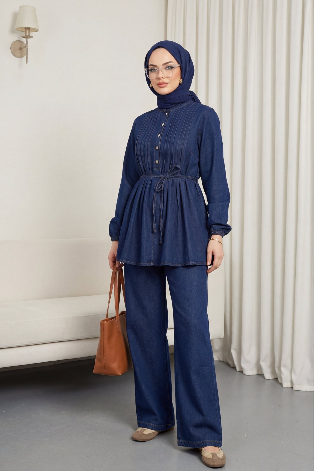 Half -Navy blue