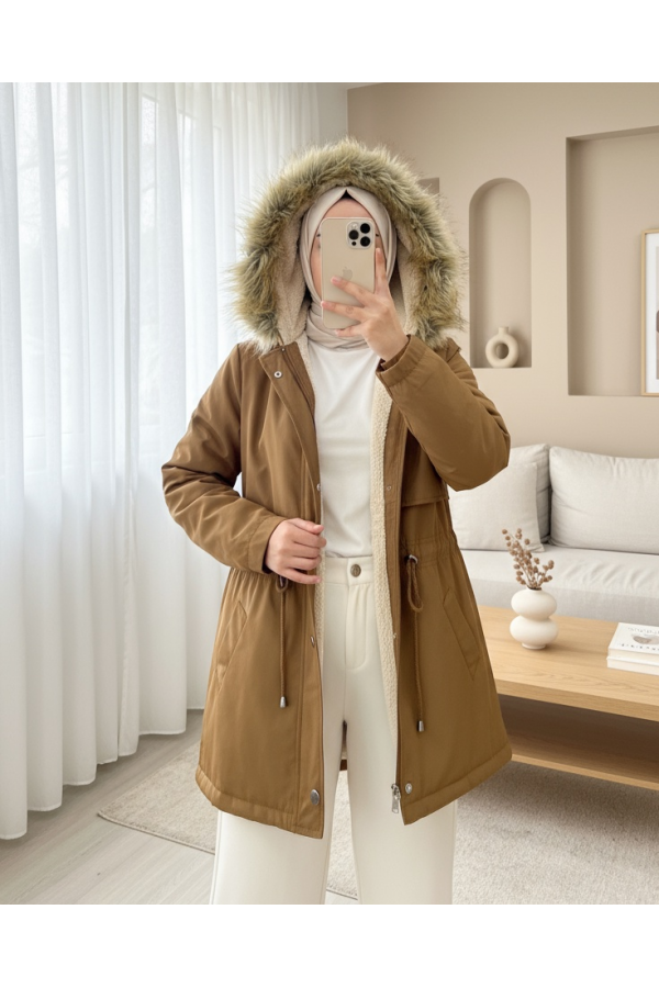 Bolero Detaylı Kürklü Kapşonlu İçi Peluşlu Mont -Taba