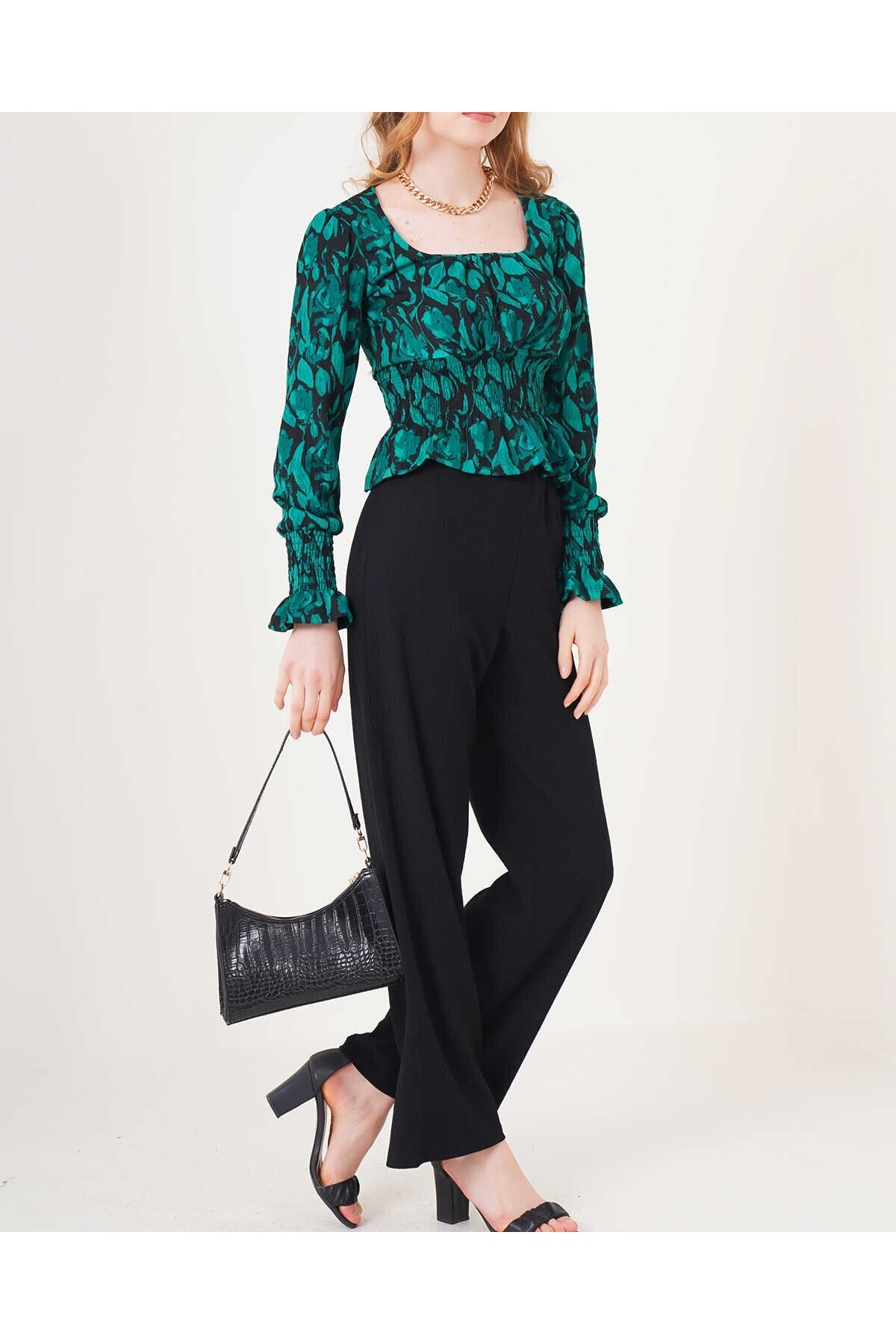 6543 Knitted Trousers 