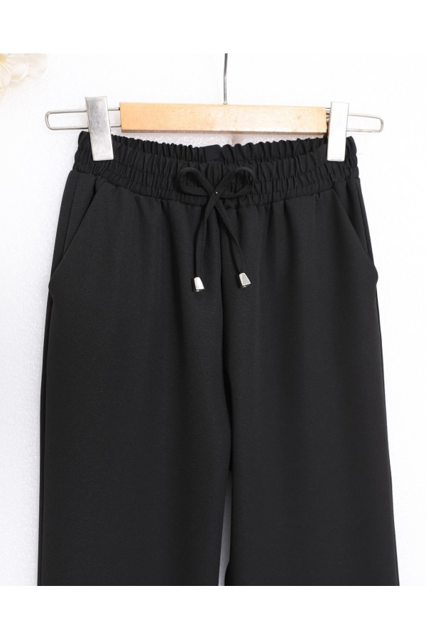 Beli Bağcıklı Dar Paça Pantolon -Siyah