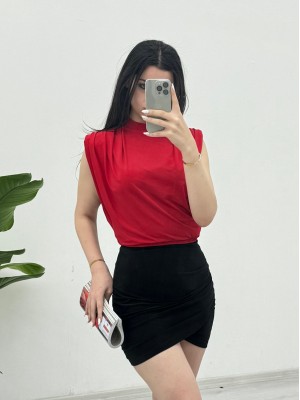 Sandy Blouse with Zero Sleeve Padding -Red