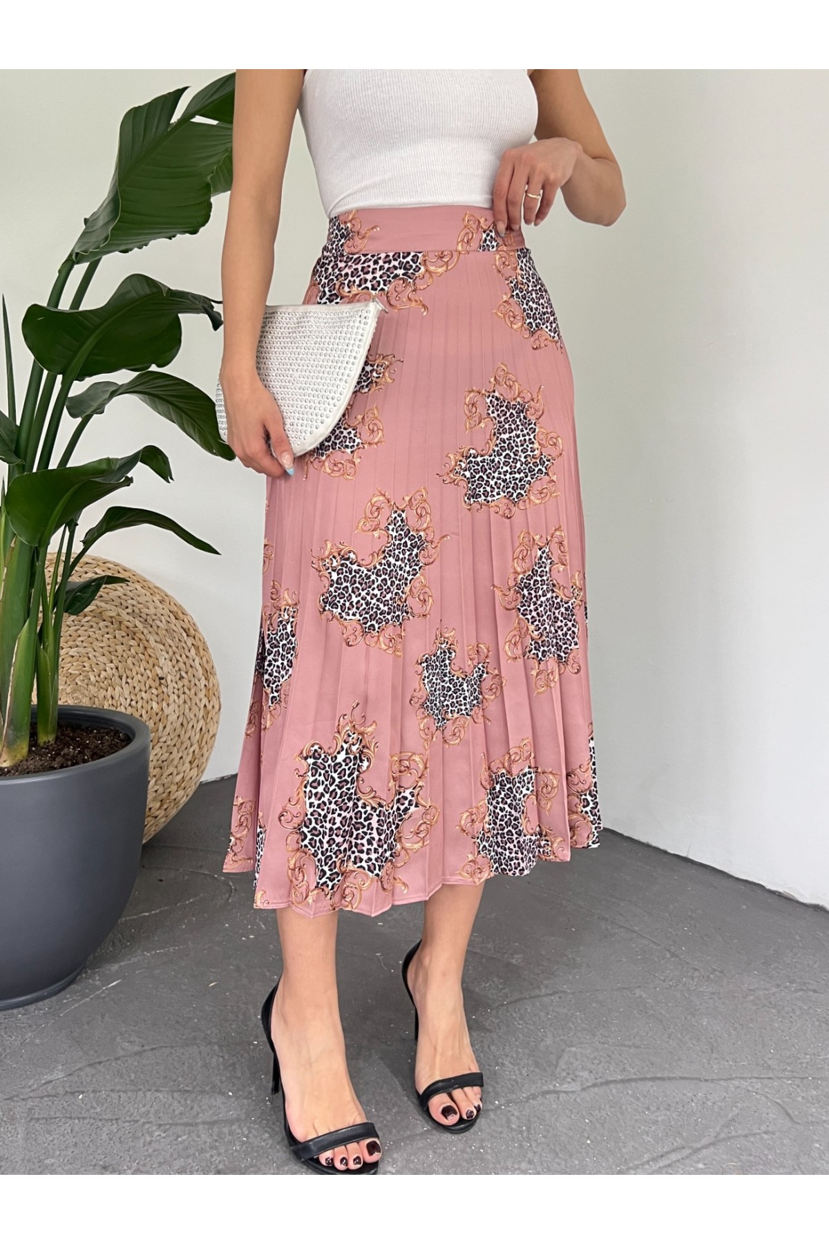 Patterned Pleated Zippered Satin Skirt -Powder