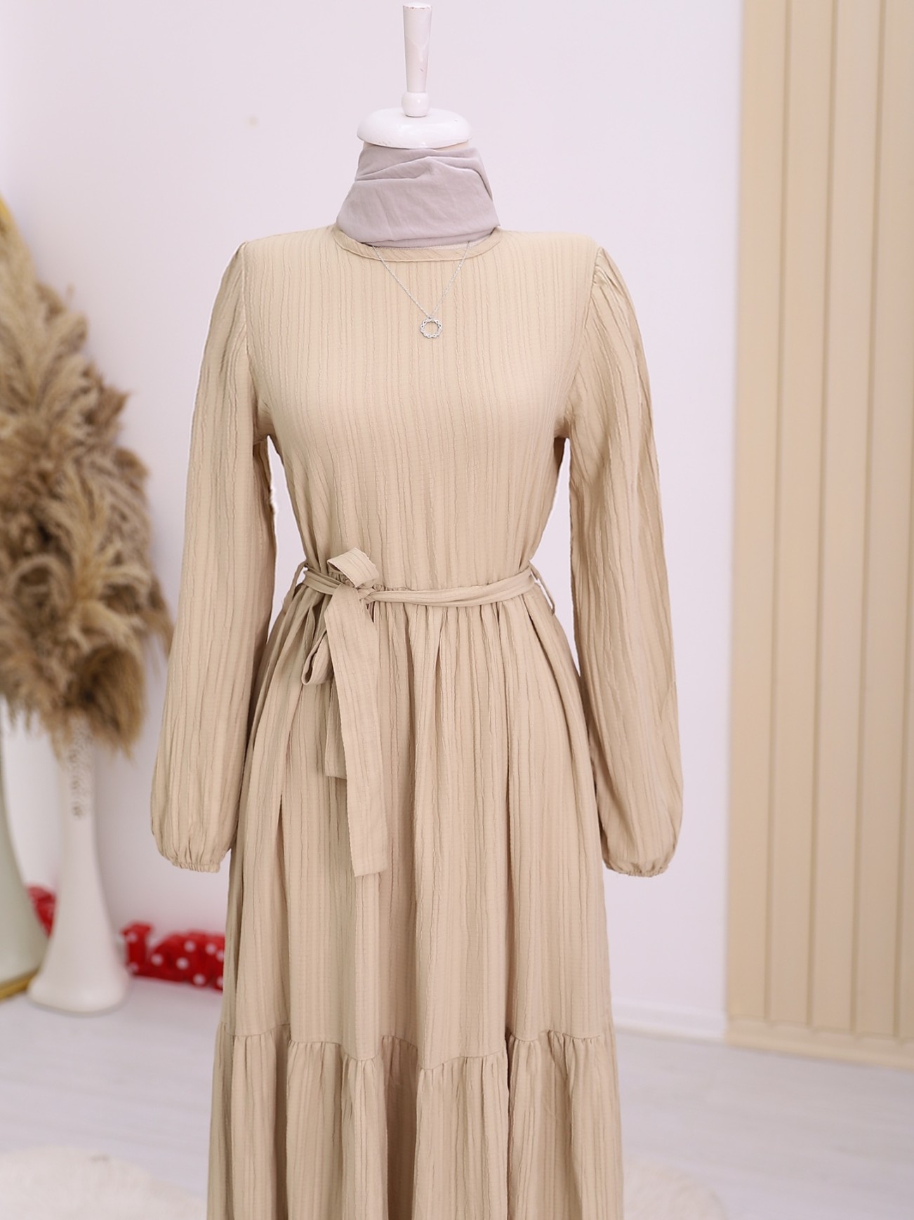 Elastic Sleeves Tie Waist Hijab Dress