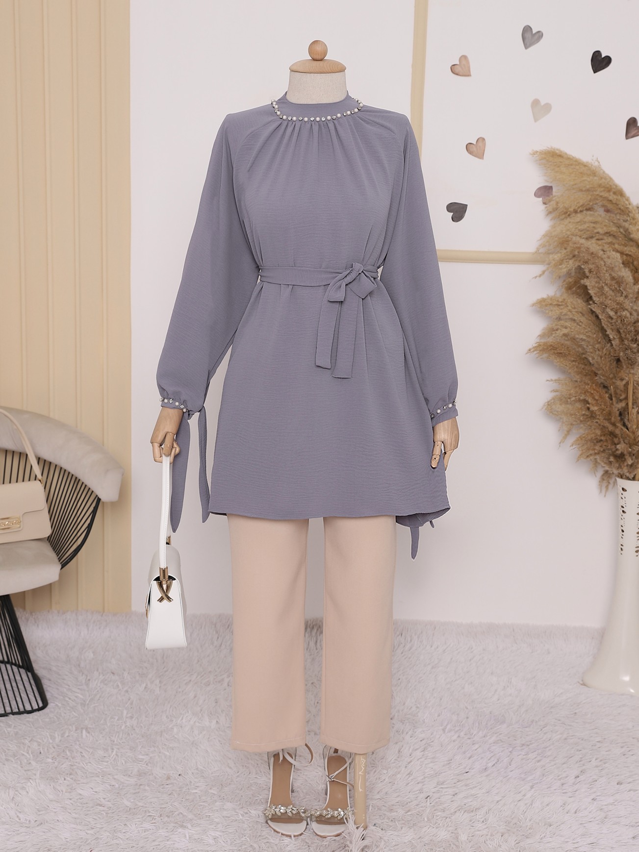 Stone and Pearl Detailed Sleeve Cuff Laced Tunic
