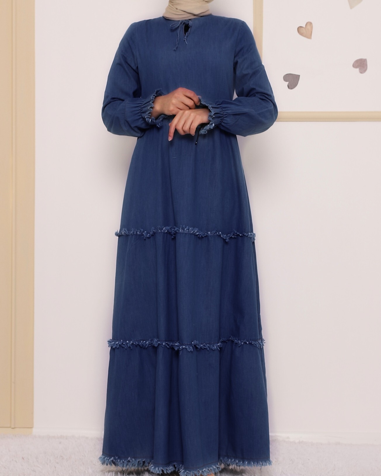 modaselvim casual dresses The dress for your next occasion, very simple but so flattering. Comes in Black and White #fashion #dress#dresses #ootd #modest #muslimah #blackdress #longdress #maxidresses #fyp #eveningdress